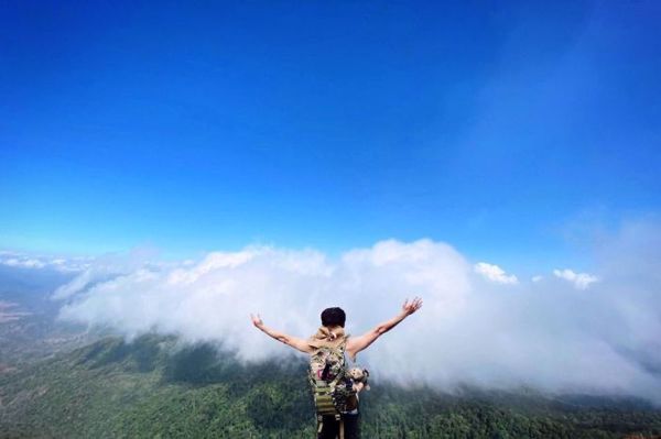 TRẢI NGHIỆM HÀNH TRÌNH TREKKING CHINH PHỤC ĐỈNH CHƯ YANG LẮK